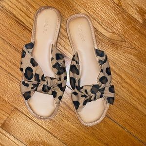 Leopard sandal size 9